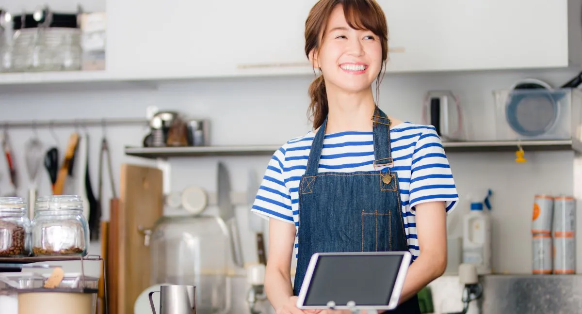 データで見る飲食業界の「今」:変わりつつある労働環境