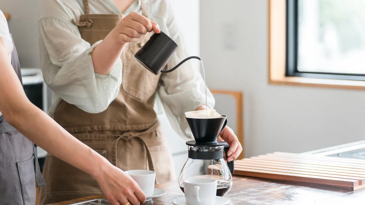 専門職（ソムリエ／バーテンダー／バリスタ）